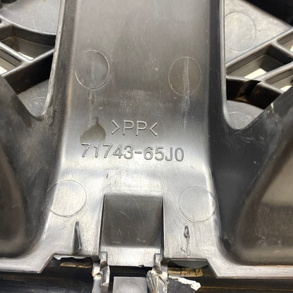 SUZUKI Vitara Ön Panjur 71741-65J0