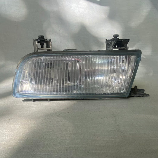 SAAB 9-5 Sol Ön Sis Lambası 5284526 LH 2002-05