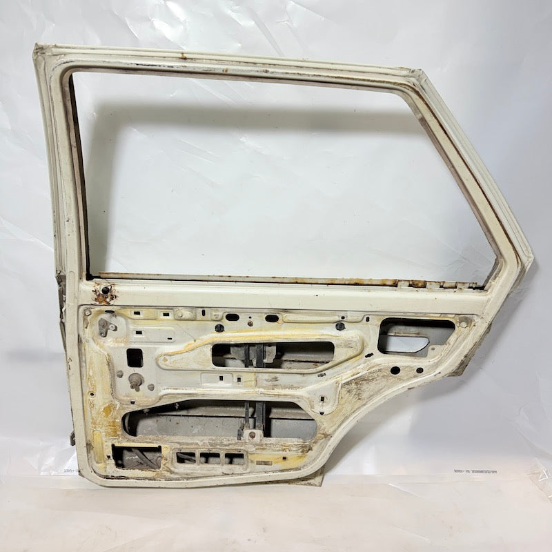 Skoda Favorit Sağ Arka Kapı En Uygun Oto Parça