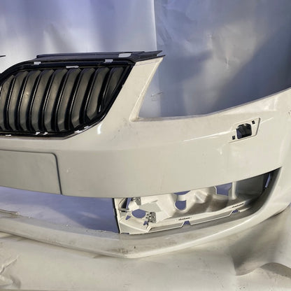 Skoda Octavia Ön Tampon 5E0807221 18-21 En Uygun Oto Parça