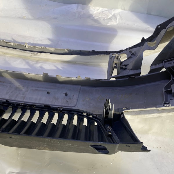 Skoda Octavia Ön Tampon 5E0807221 18-21 En Uygun Oto Parça