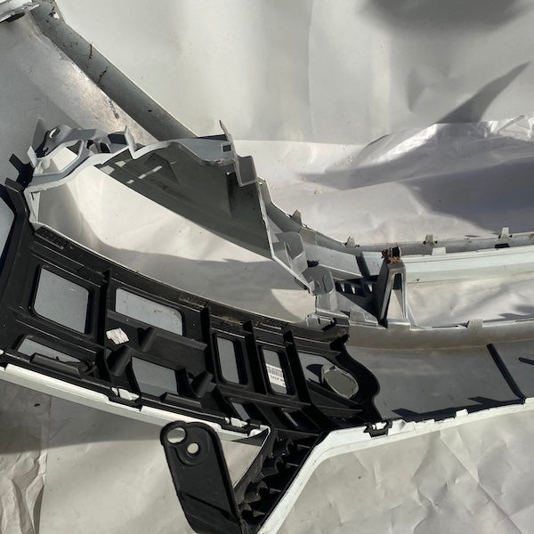 Skoda Octavia Ön Tampon 5E0807221N 13-17 En Uygun Oto Parça