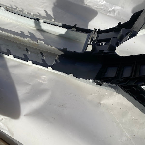 Skoda Octavia Ön Tampon 5E0807221N 13-17 En Uygun Oto Parça