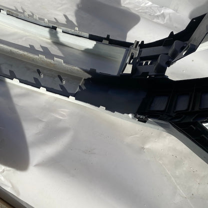 Skoda Octavia Ön Tampon 5E0807221N 13-17 En Uygun Oto Parça