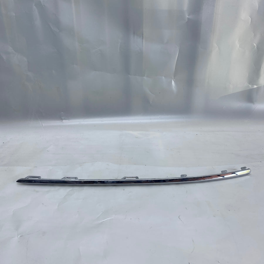 Skoda Super B Ön Tampon Sağ Nikelaj 3VO853102 - En Uygun Oto Parça