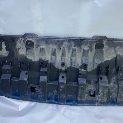 Skoda Superb Ön Tampon Alt Muhafaza 3V0807611A