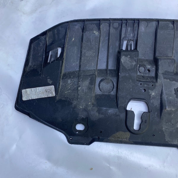 Skoda Superb Ön Tampon Alt Muhafaza 3V0807611A