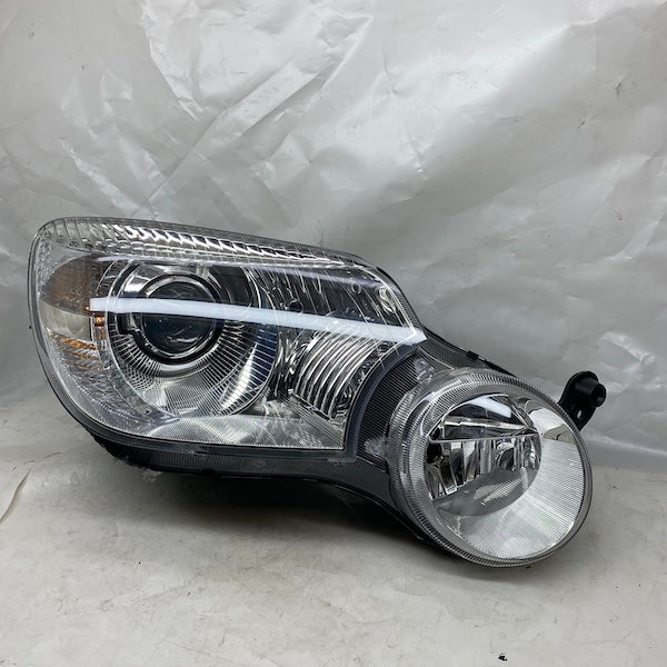 Skoda Yeti (5L) Sağ Far Xenon 711307023422 Orijinal Sıfır En Uygun Oto Parça