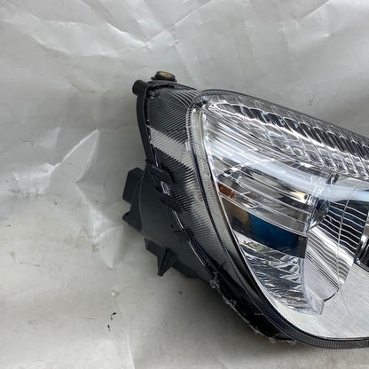 Skoda Yeti (5L) Sağ Far Xenon 711307023422 Orijinal Sıfır En Uygun Oto Parça