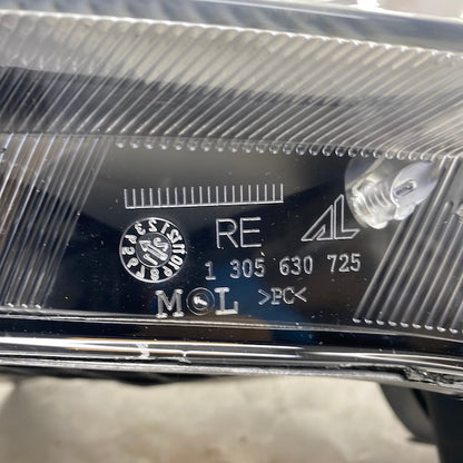 Skoda Yeti (5L) Sağ Far Xenon 711307023422 Orijinal Sıfır En Uygun Oto Parça