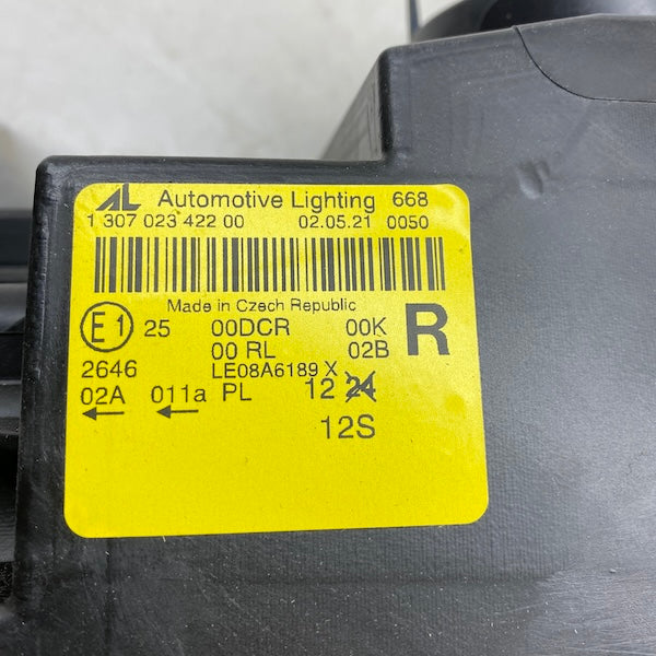 Skoda Yeti (5L) Sağ Far Xenon 711307023422 Orijinal Sıfır En Uygun Oto Parça