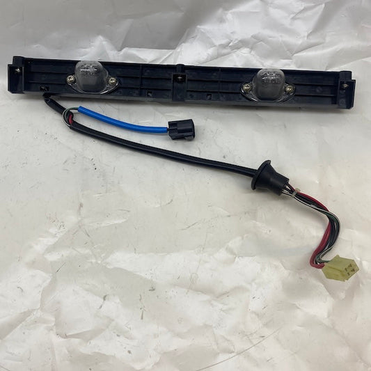 Subaru Forester Arka Plaka Lambası 84301FC041 Orijinal