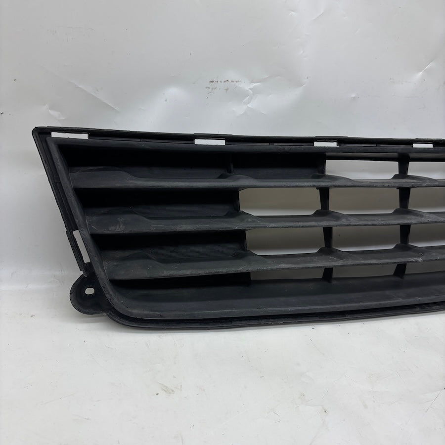 Suzuki Splash Tampon Orta Izgara 71721-51K0 - En Uygun Oto Parça