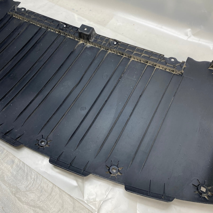 TESLA Model Y Ön Tampon Alt Muhafaza 17607-00-B Orijinal