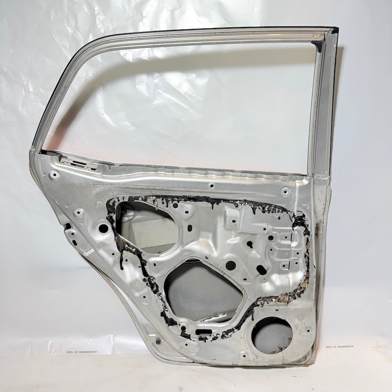 Toyota Auris Sol Arka Kapı 08-12 En Uygun Oto Parça