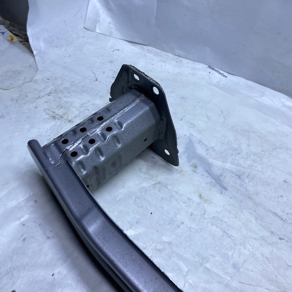 Toyota CH-R Arka Tampon Demiri 52023-F4010