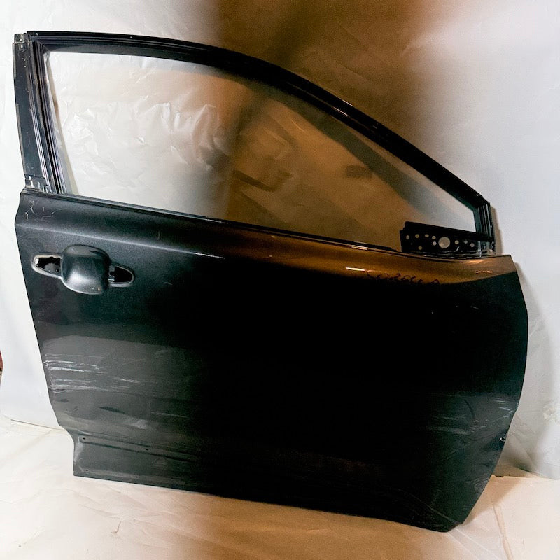 Toyota CH-R Sağ Ön Kapı 2016-2023 Orijinal Çıkma En Uygun Oto Parça