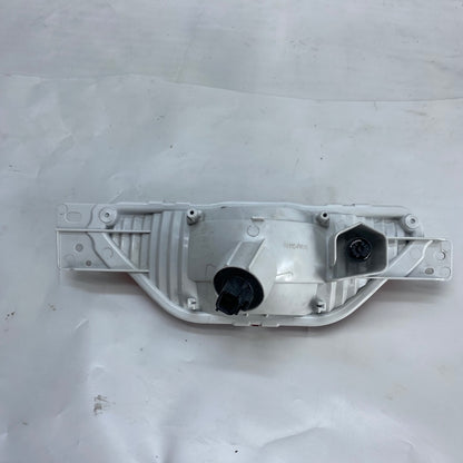 Toyota CHR Arka Tampon Orta Reflektör 81380-F4010-00 - En Uygun Oto Parça