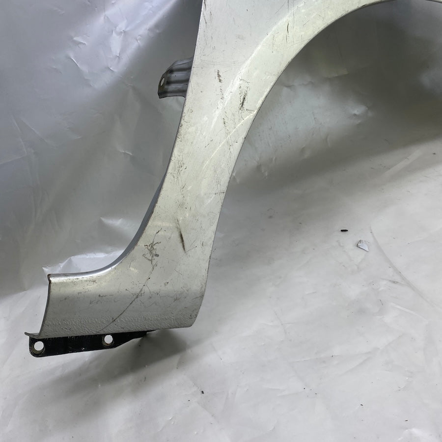 Toyota Corolla Ön Sağ Çamurluk 2008-2012 Orijinal Çıkma