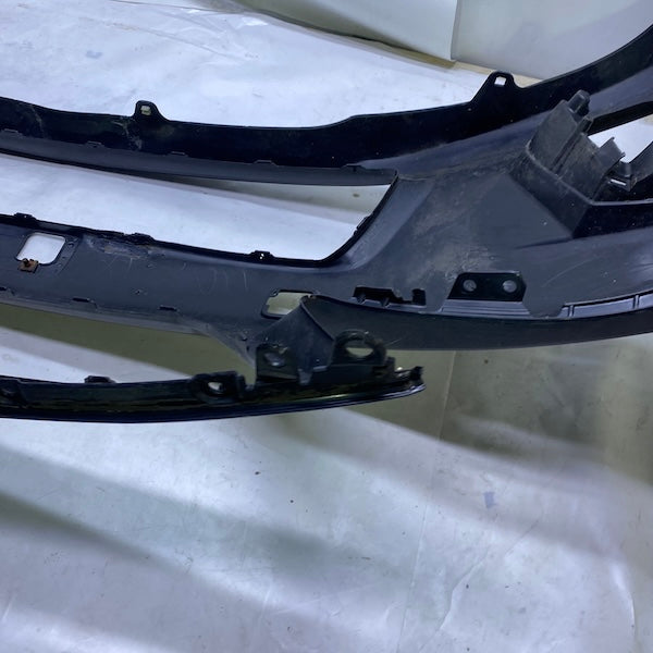 Toyota Corolla Ön Tampon 52119-12C70 10-14 En Uygun Oto Parça