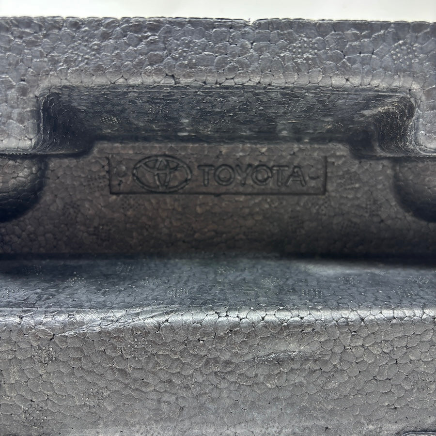 Toyota Corolla Ön Tampon Köpüğü 52611-02530