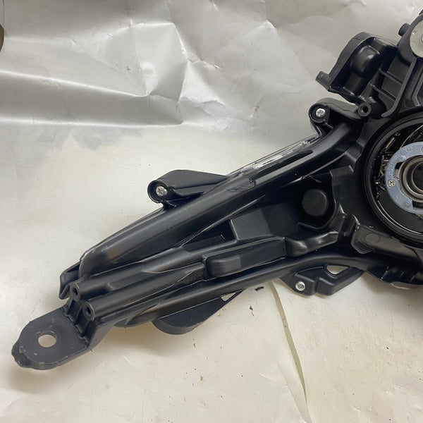 Toyota Corolla Sağ Far 8111002T3100 Sıfır En Uygun Oto Parça