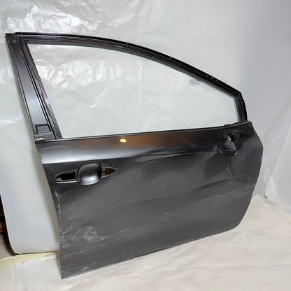 Toyota Corolla Sağ Ön Kapı 20-24 En Uygun Oto Parça