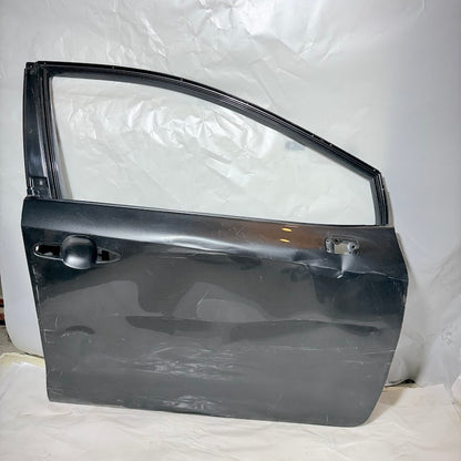 Toyota Corolla Sağ Ön Kapı 20-24 En Uygun Oto Parça