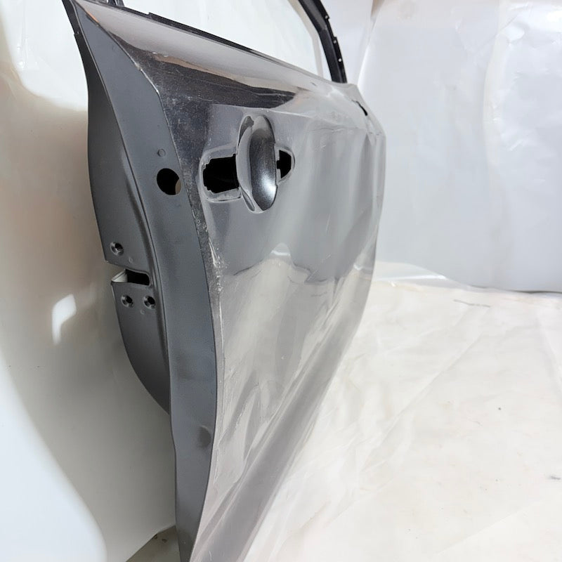 Toyota Corolla Sağ Ön Kapı 20-24 En Uygun Oto Parça