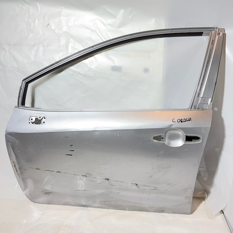 Toyota Corolla Sol Ön Kapı 19-23 En Uygun Oto Parça
