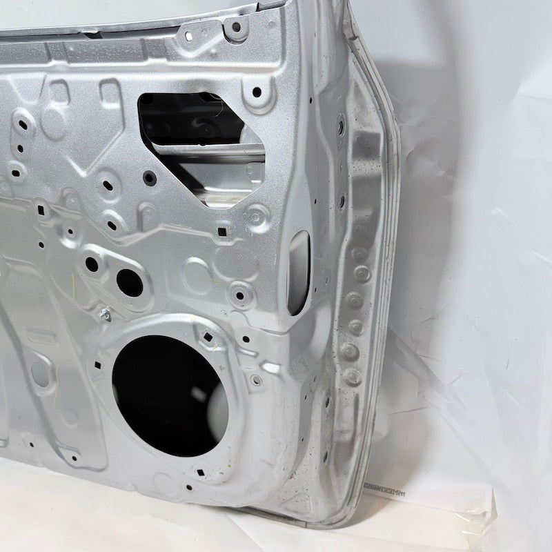 Toyota Corolla Sol Ön Kapı 19-23 En Uygun Oto Parça