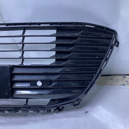 Toyota Corolla Tampon Orta Izgara 53112-02B60 18-23