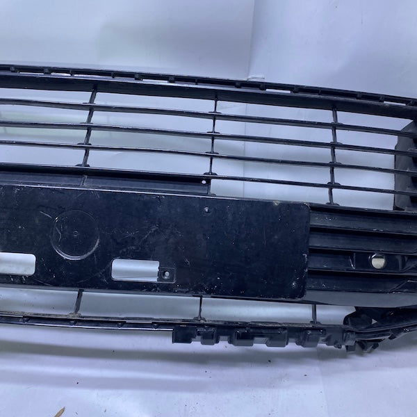 Toyota Corolla Tampon Orta Izgara 53112-02B60 18-23