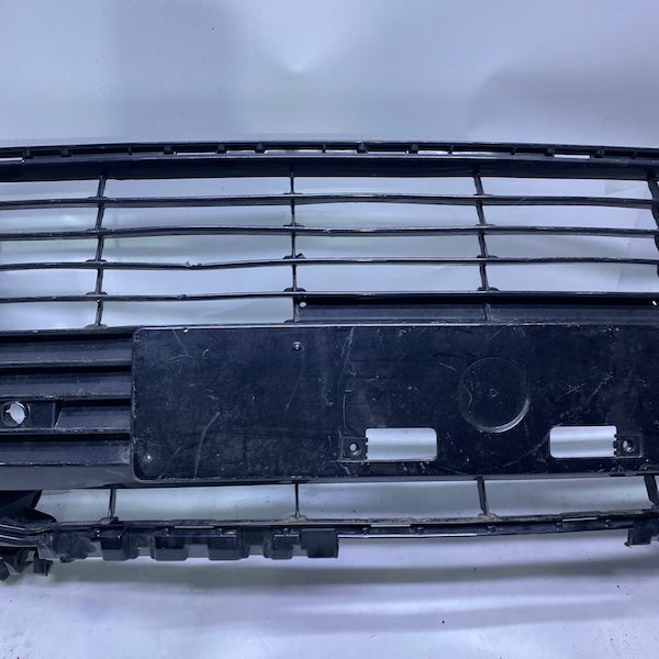 Toyota Corolla Tampon Orta Izgara 53112-02B60 18-23