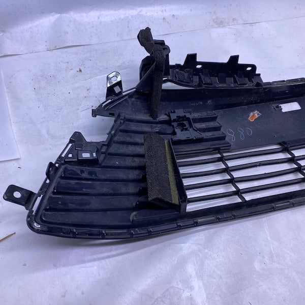 Toyota Corolla Tampon Orta Izgara 53112-02B60 18-23