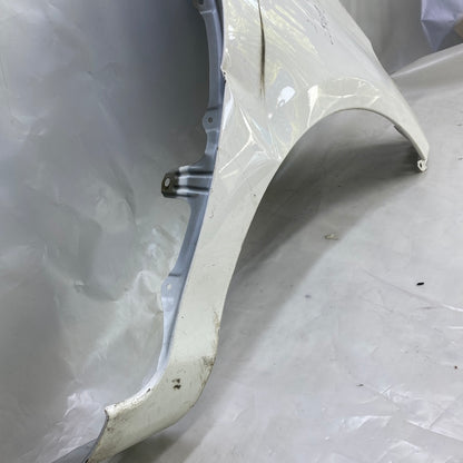 2012-2016 Toyota Yaris için ön sağ çamurluk – orijinal ve hasarsız