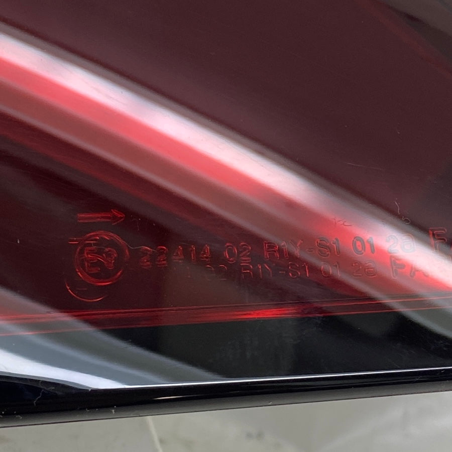 Toyota Corolla Sağ Arka Stop Lambası Sıfır