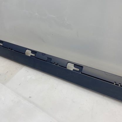VOLKSWAGEN Passat Kapı Çıtası Ön Sağ 3G0854950 (2015-2023)