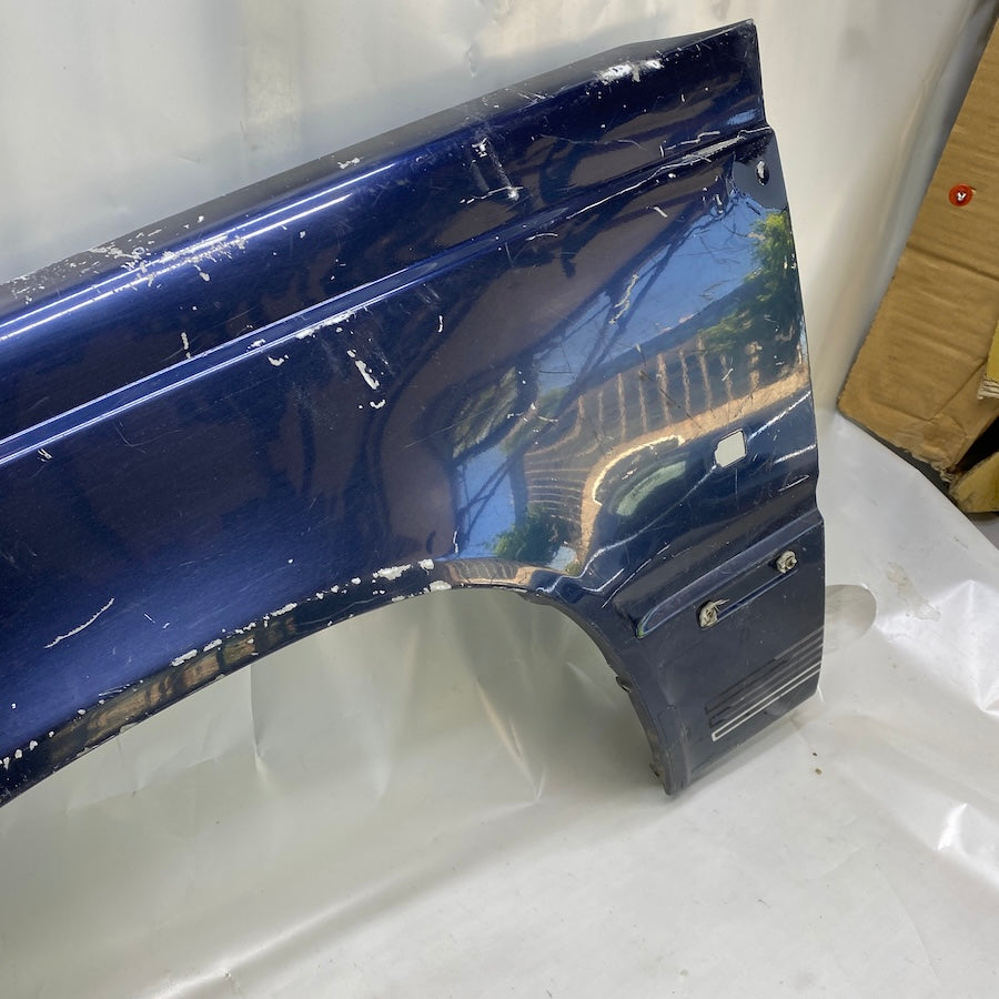 VOLVO 850 Ön Sol Çamurluk Orijinal Çıkma