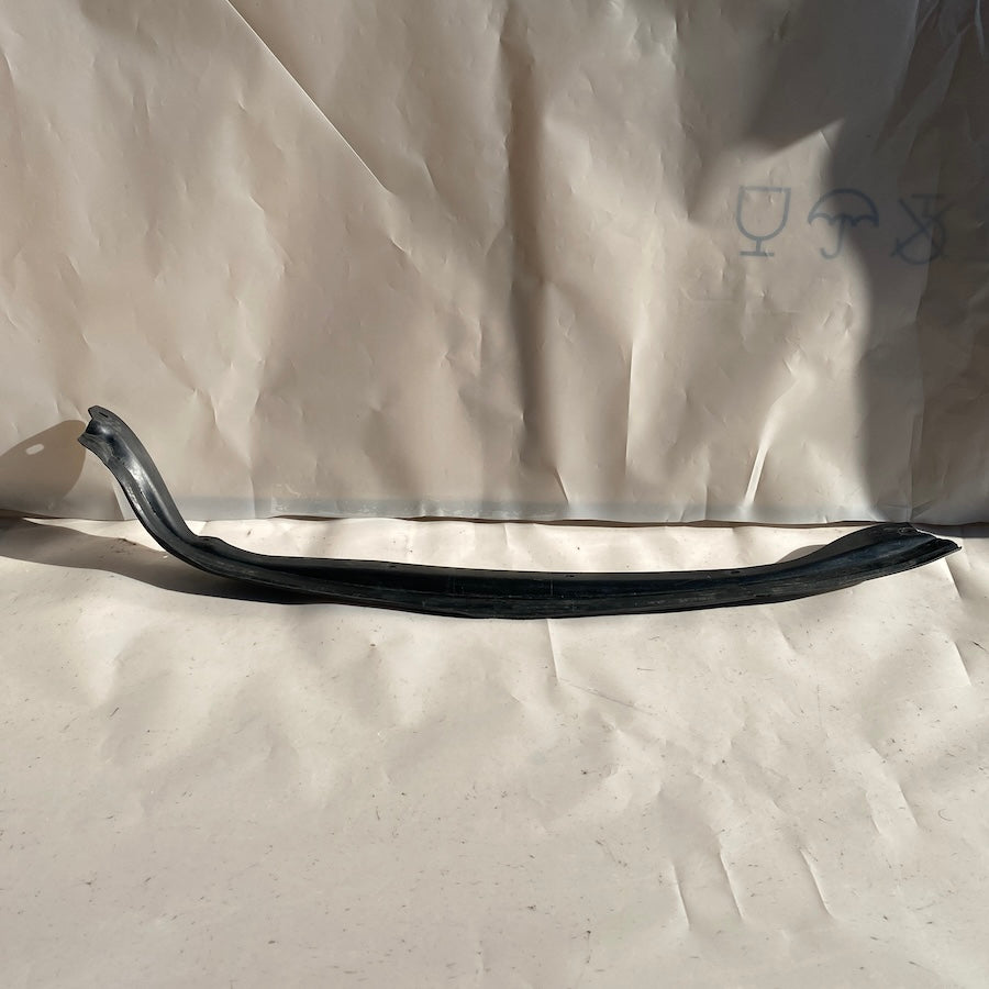 VOLVO C30 Kapı Contası 08679951