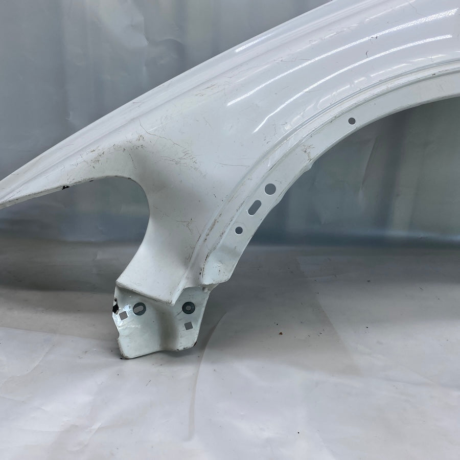 VOLVO C30 Ön Sol Çamurluk 31353949 Orijinal Çıkma 2006-2013