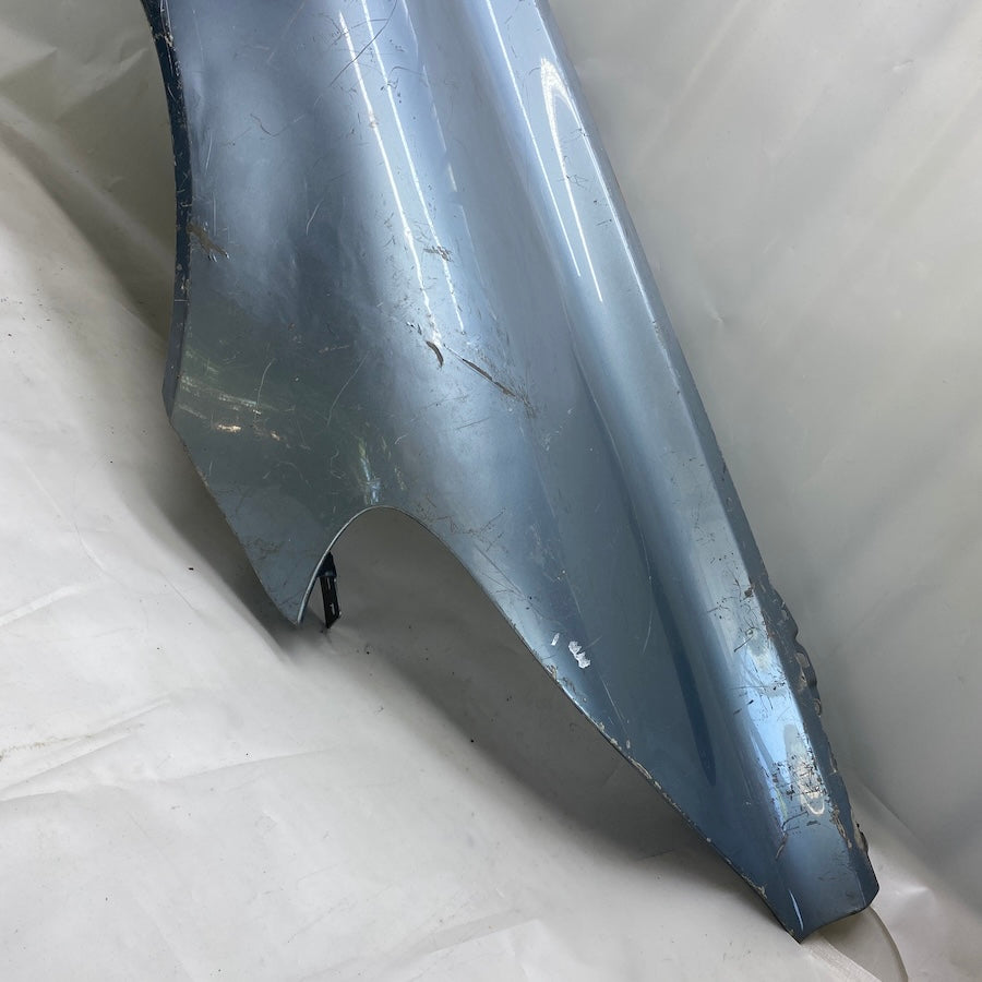 VOLVO C70 Coupe Ön Sağ Çamurluk 2007-2011 Orijinal Çıkma