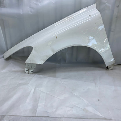 VOLVO C70 Ön Sol Çamurluk Orijinal Çıkma 2011-2015