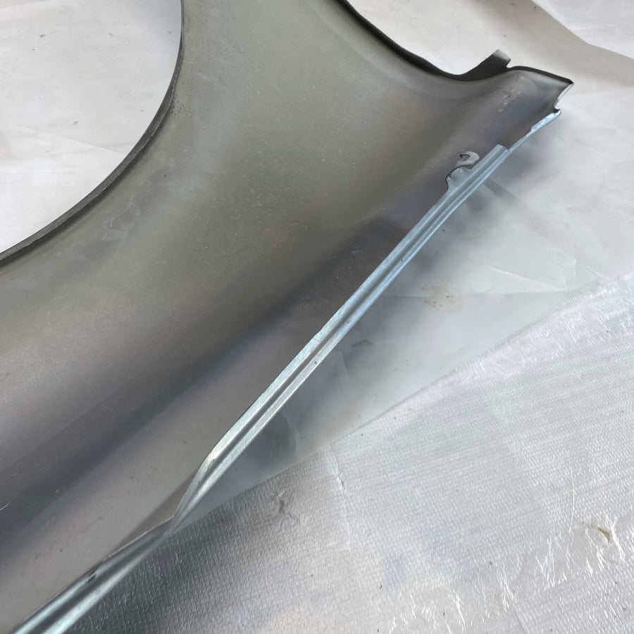 VOLVO C70 Ön Sol Çamurluk Orijinal Çıkma 2011-2015