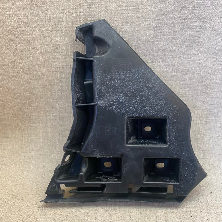 VOLVO C70 Ön Tampon Kanat Tutucu Braket 31214878