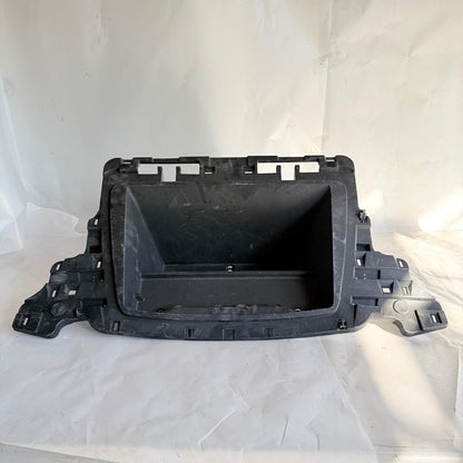 Volvo EX30 Ön Saklama Kutusu Ön Bagaj Havuzu 80012318 En Uygun Oto Parça