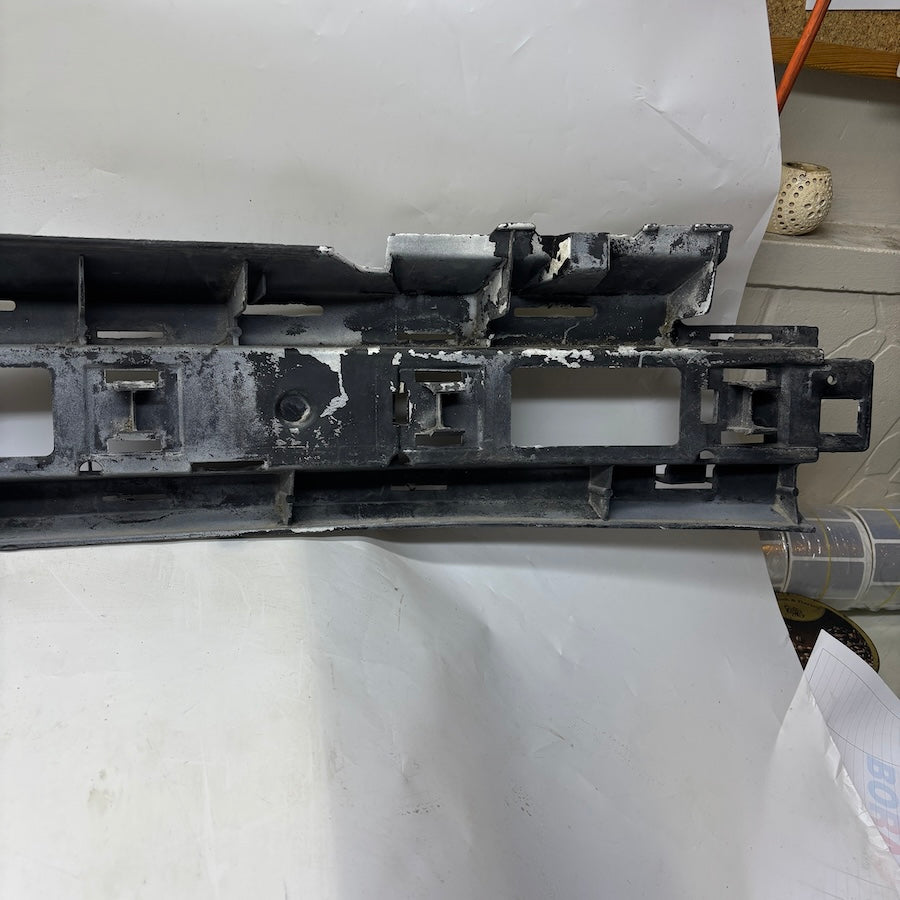 VOLVO S40 V40 Ön Tampon İç Destek Darbe Emici 30851236 - En Uygun Oto Parça