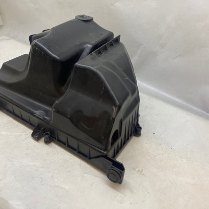 VOLVO S60 Hava Filtre Kutusu Alt Kapağı 70367315 11-18