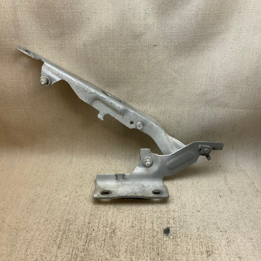 VOLVO S60 Kaput Menteşesi 30799179/31385812