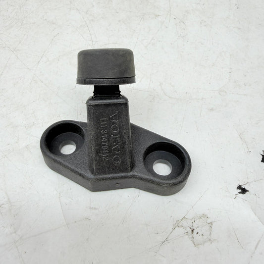 Volvo S60 MK3 Bagaj Kapağı Ayar Takozu Sol 31479412 En Uygun Oto Parça